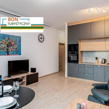 Ferienwohnung Apartwro - Apartament Przy Wyspie Slodowej, Garaz, Projektor, Rowery Breslau Exterior foto